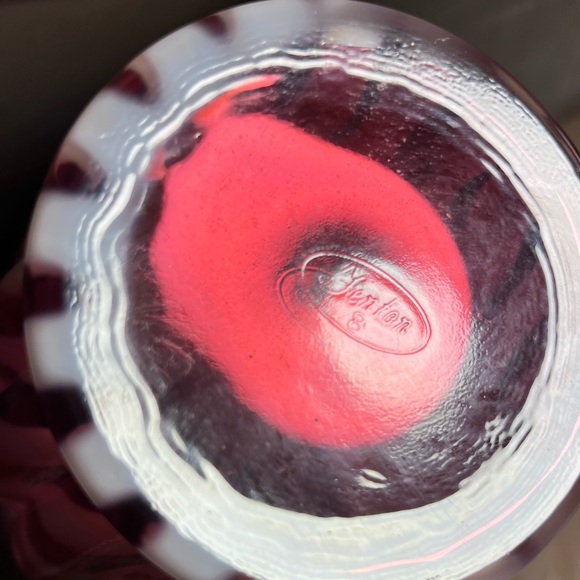 Sold!! Vintage Fenton Cranberry Spiral Opalescent 11.25” Melon Vase - Picture 6 of 7